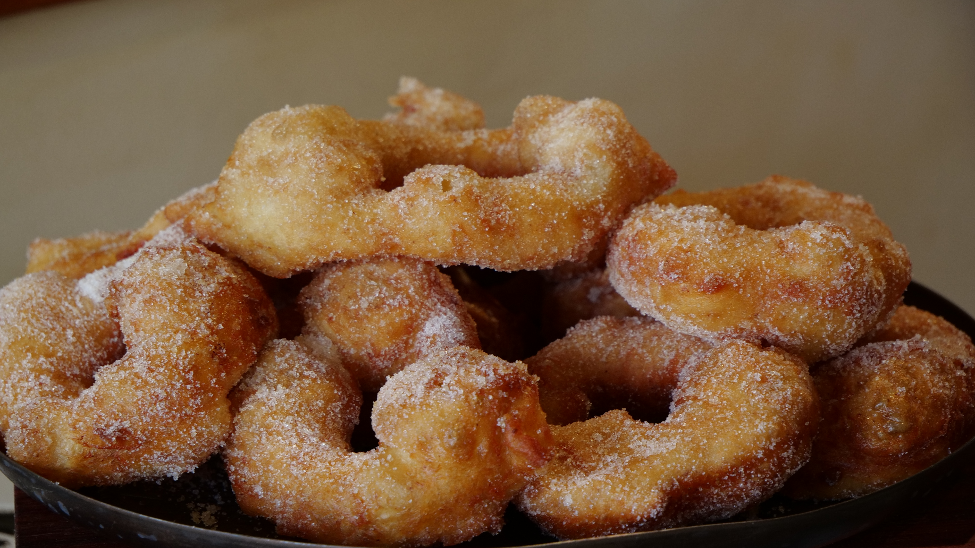 Sfenj Moroccan Dounts